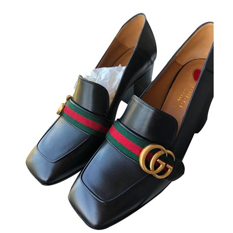 Mocassins Luxe Femme GUCCI® .